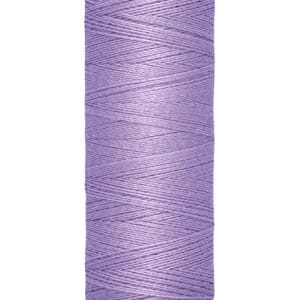 A spool of Gütermann thread with 100 meters (110 yards) of light purple thread. The spool has a cream-colored top and base, displaying the brand name and length details.