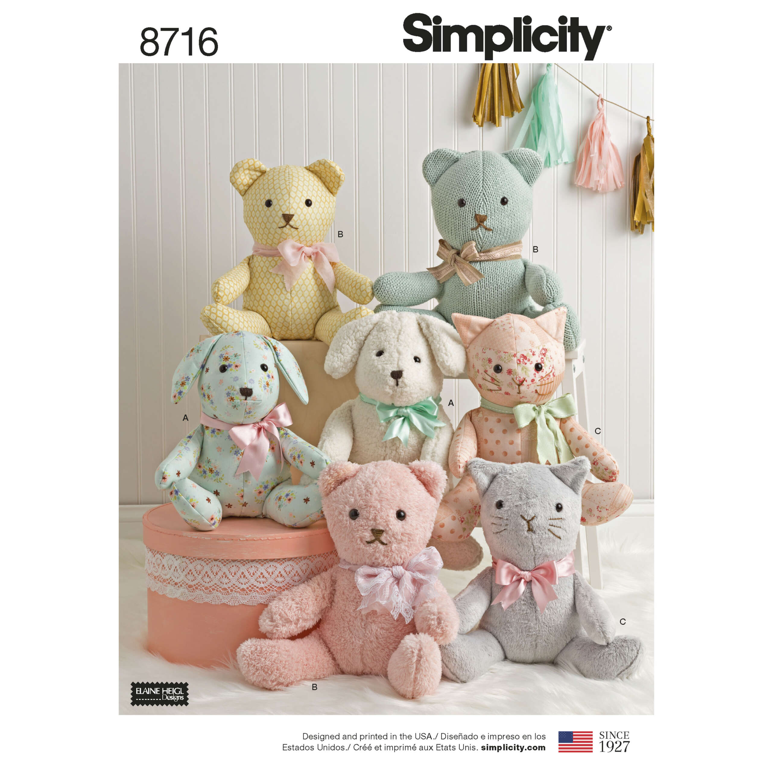 S8716_envelope_front-scaled-1.jpg Simplicity | 8716 | Stuffed Animals - Image 1