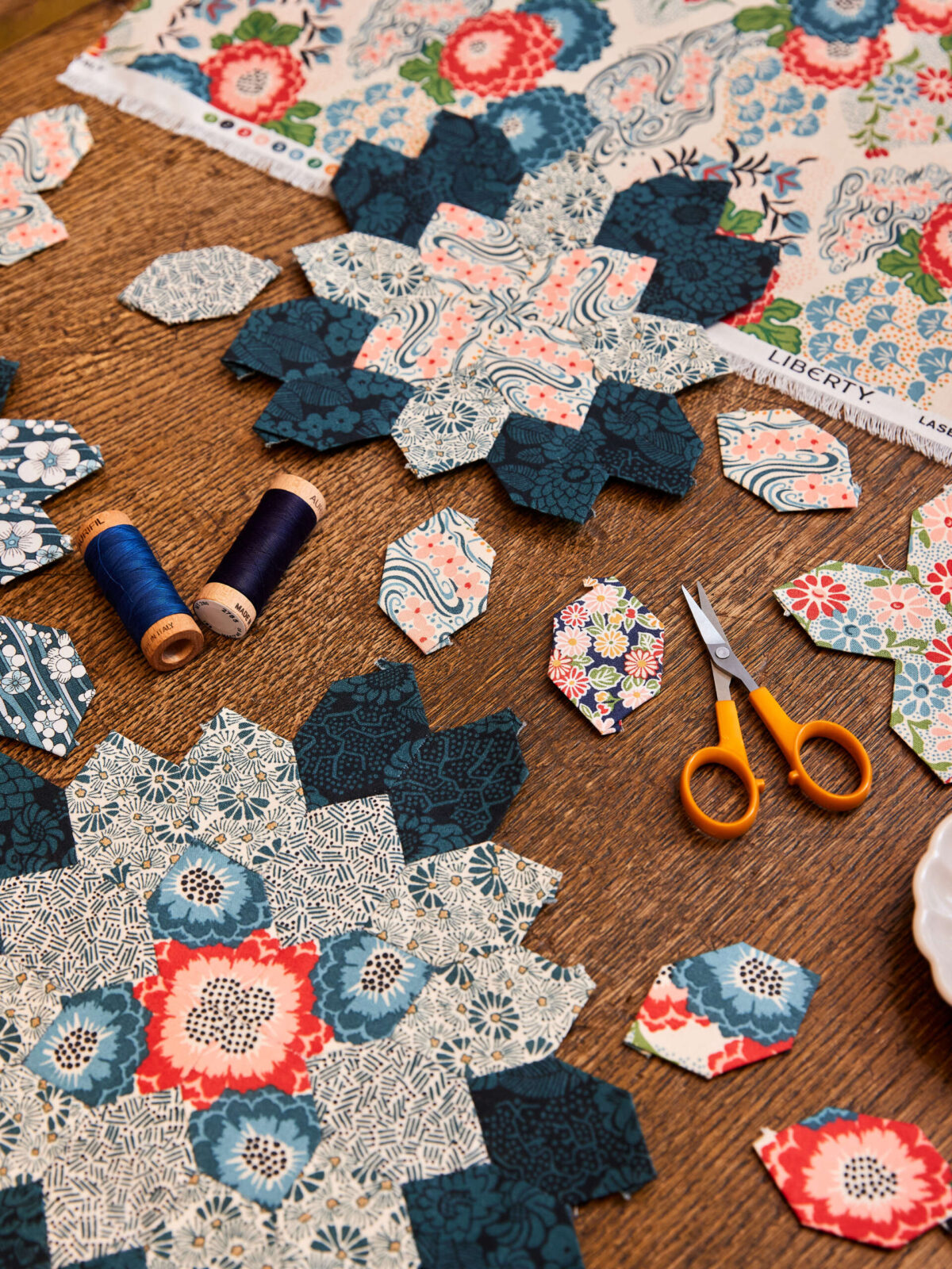 Liberty Wiltshire Shadow Fabric | 100% Lasenby Quilting Cotton | Leaf & Berry Blender - Image 8